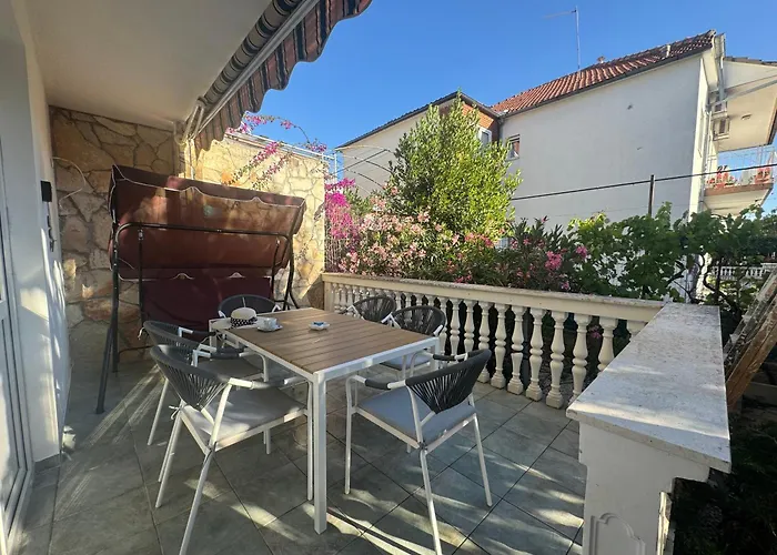 Apartman Ivale Vodice